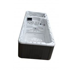 SPA DE NAGE S572 vue cote nage