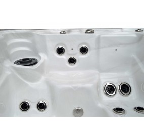 SPA DE NAGE S572