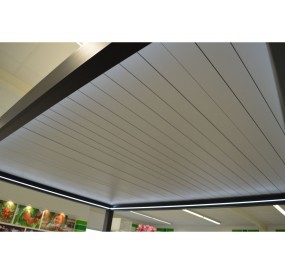 PERGOLA MOTORISE EN BLANC RAL 9010 Lames blanches
