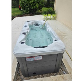 spa solo  avec musique bluetooth