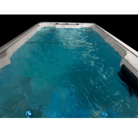SPA DE NAGE SW450 - Places de massage