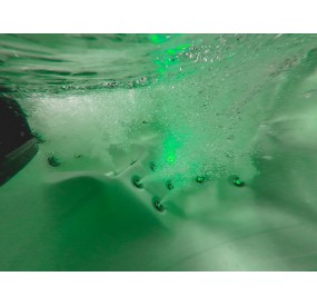 SPA DE NAGE SW450