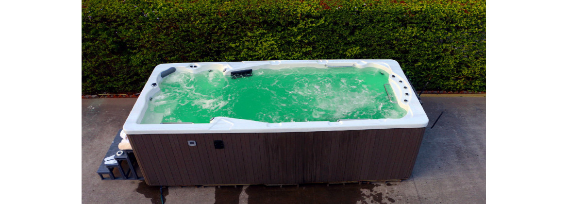 Petit spa de nage, spa de nage bi-zone, spa de nage intérieur ou extérieur - Aquatech Spa