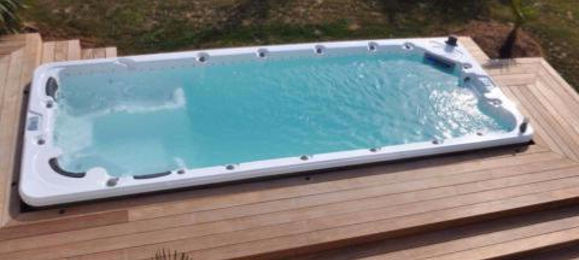 SPA de nage